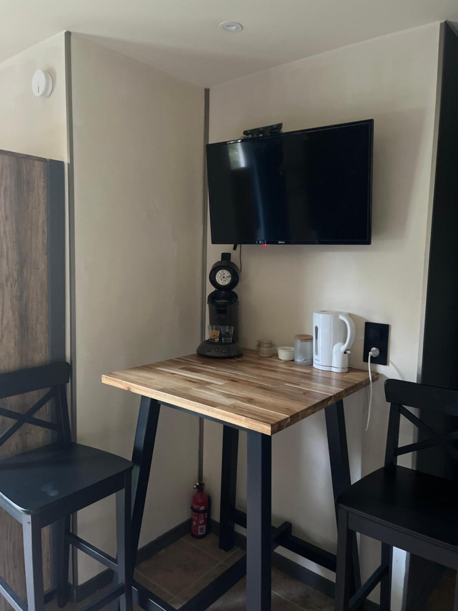 Reves De Vie Studio Morgiou Avec Terrasse Et Parking Prive Cassis Eksteriør billede