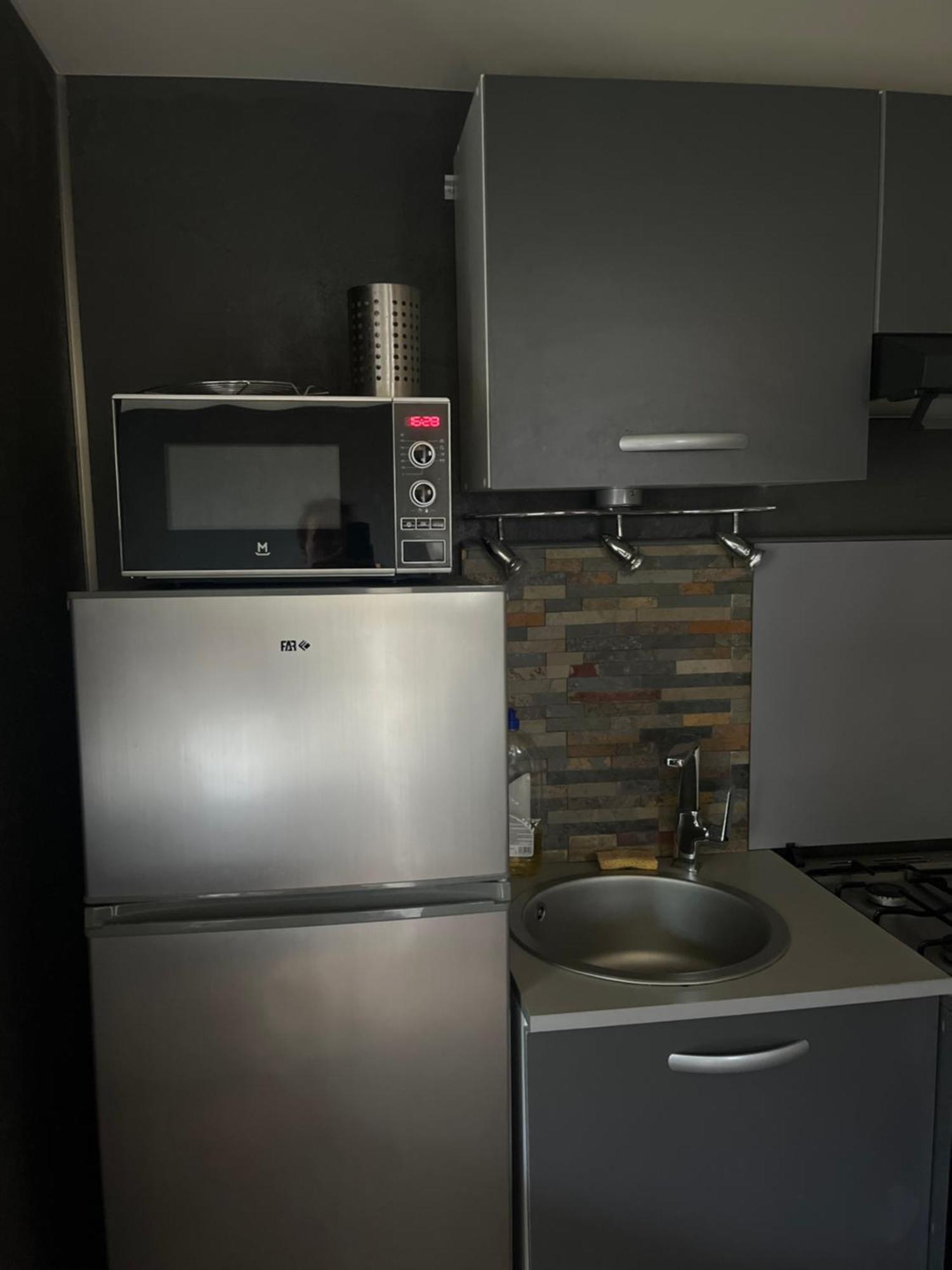 Reves De Vie Studio Morgiou Avec Terrasse Et Parking Prive Cassis Eksteriør billede